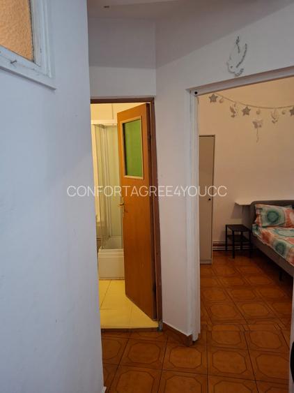 Metrou Gara de Nord langa bloc, centrala termica, etaj 1/5 - 11