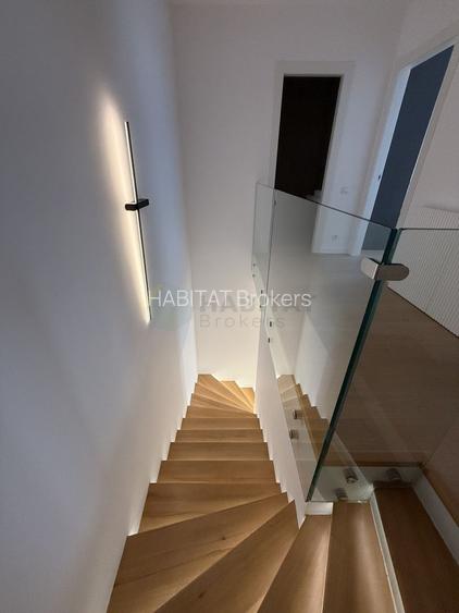 Vila urbana cu gradina langa parc in Tunari - 31