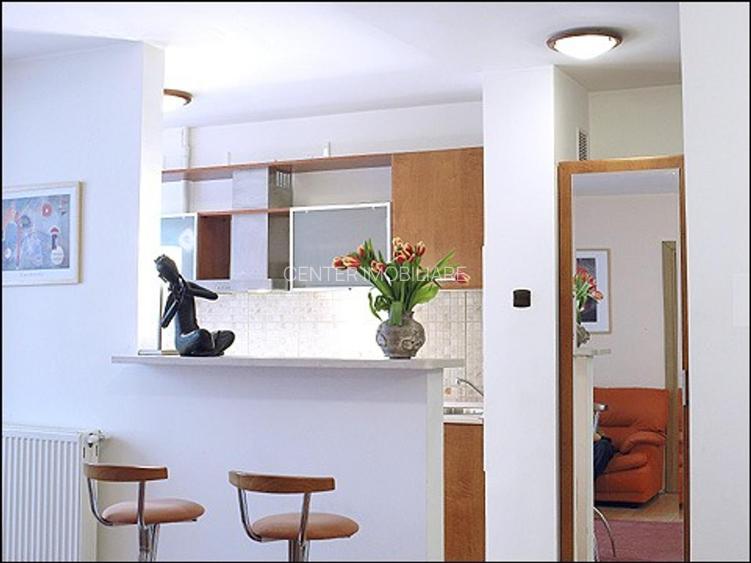 Magheru, 2 camere, etaj 6, vedere spate, 44 mp, IDEAL INVESTITIE, fără risc - 2