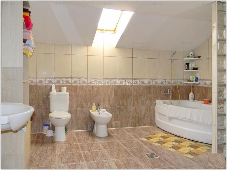 Casa Individuala 252 mp si curte de 1500 mp Stupini - 12