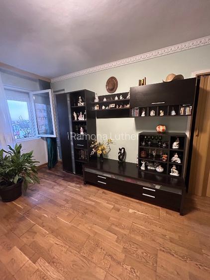 Apartament de vanzare  2 camere - 6
