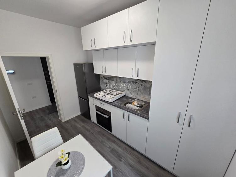 Curte proprie. 2 Locuri de Parcare. Mobilat si utilat. - 11