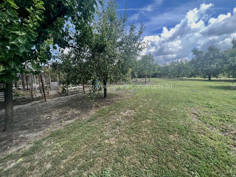 CASA CU TEREN GENEROS- 1.593 MP - 5