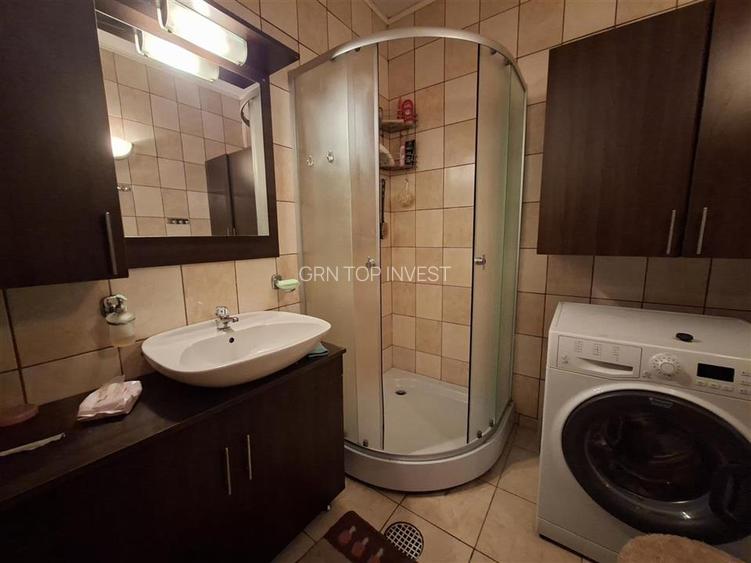 Casa 4 camere pivnita curte individuala Zona Lazaret - 14