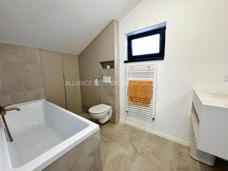 Casa individuala P+M - 3, 4 sau 5 camere - teren 389mp - Ansamblu rezidential - 10