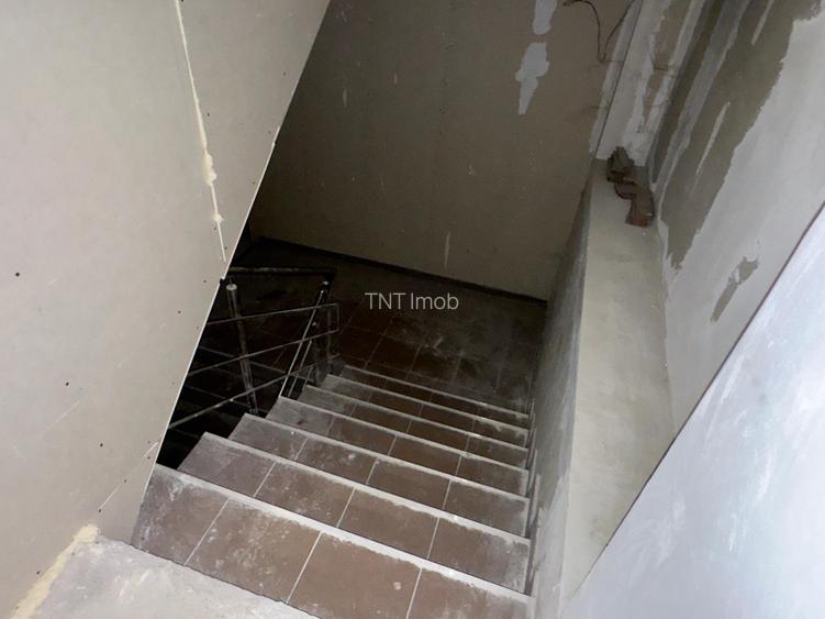 Constructie D+P+3E | Lift | 2 intrari | Parcare Sub | Domenii | Ideal Investitie - 10