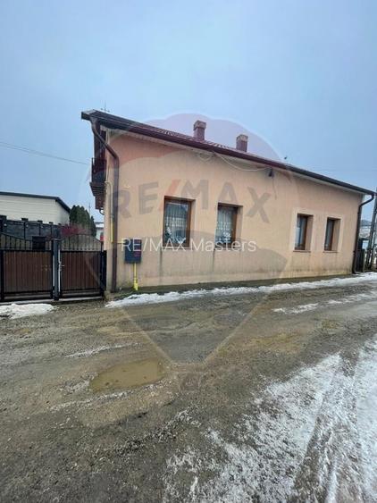 Casă de vânzare Rădăuți - 33