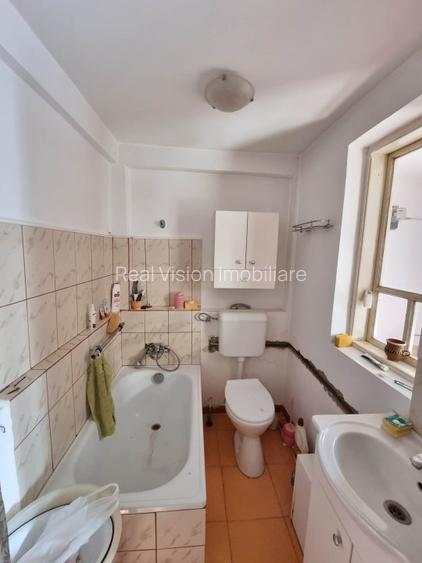 Valenii de Munte |Carbunesti | Casa cu 3 camere | Zona superba| - 17