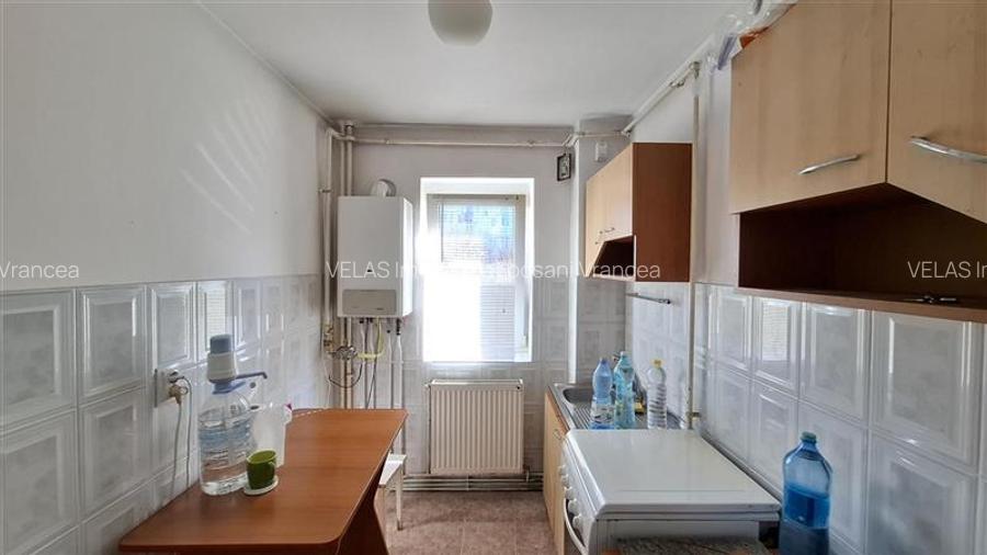 Apartament 2 camere Bacau, parter, CT, liber. - 5