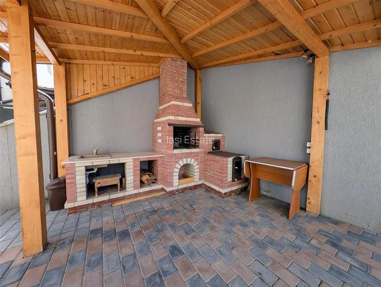 Casa lux mobilata sau partial Bucium - 10