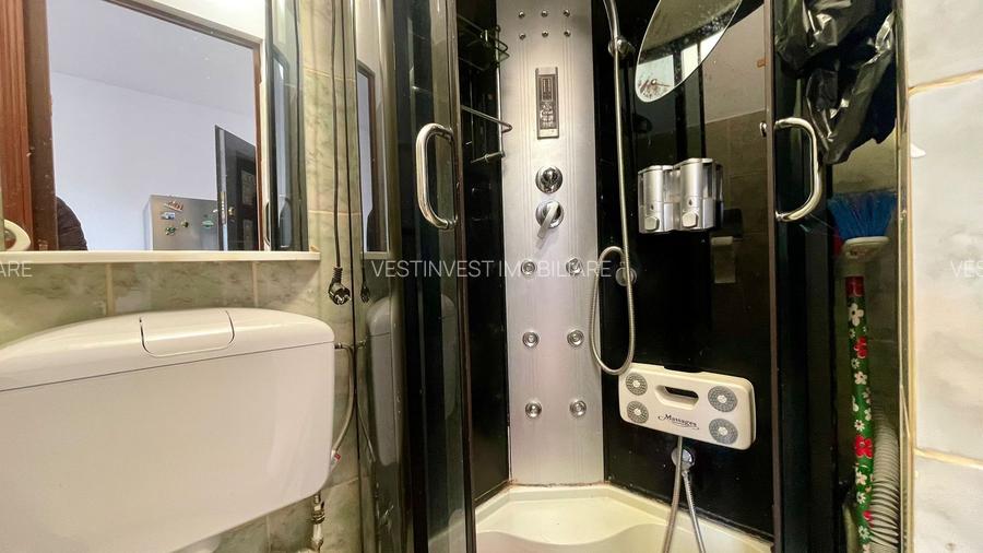 GARSONIERA DE VANZARE, ROGERIUS - 3