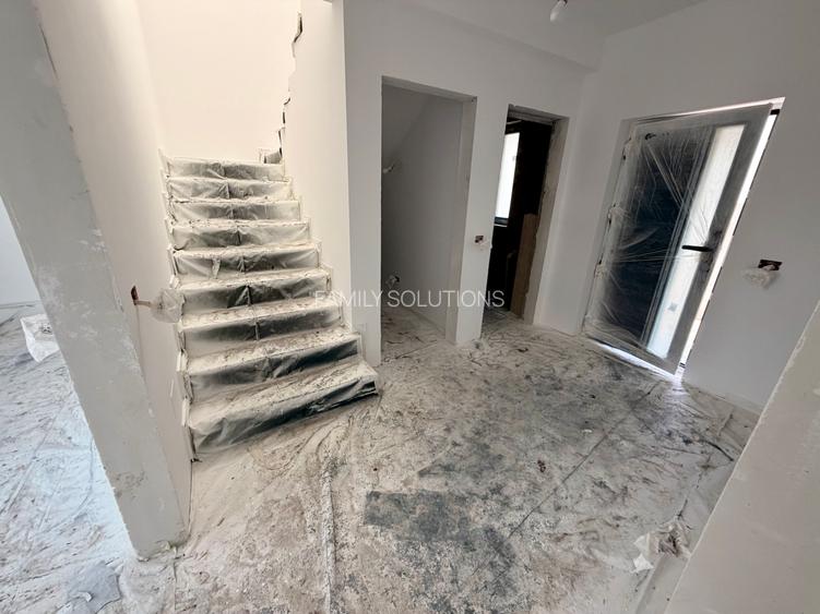 Casa individuala P+1+Pod. 5 cam. Util 160mp. Teren 390mp - 11