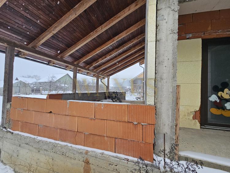 Casă semifinisată de vânzare aproape de Băile Figa – Beclean, zonă liniștită