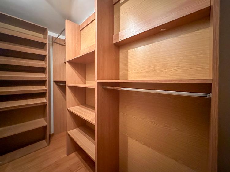 Comision 0% - Apartament 2 camere 64mp- Casa Radio | Metrou 8 minute | Bloc 1992