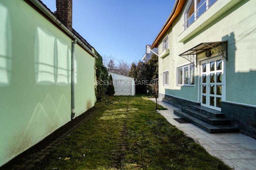Casa eleganta, 8 camere, Zona Aurel Vlaicu, str. Tebea, mobilata complet - 9