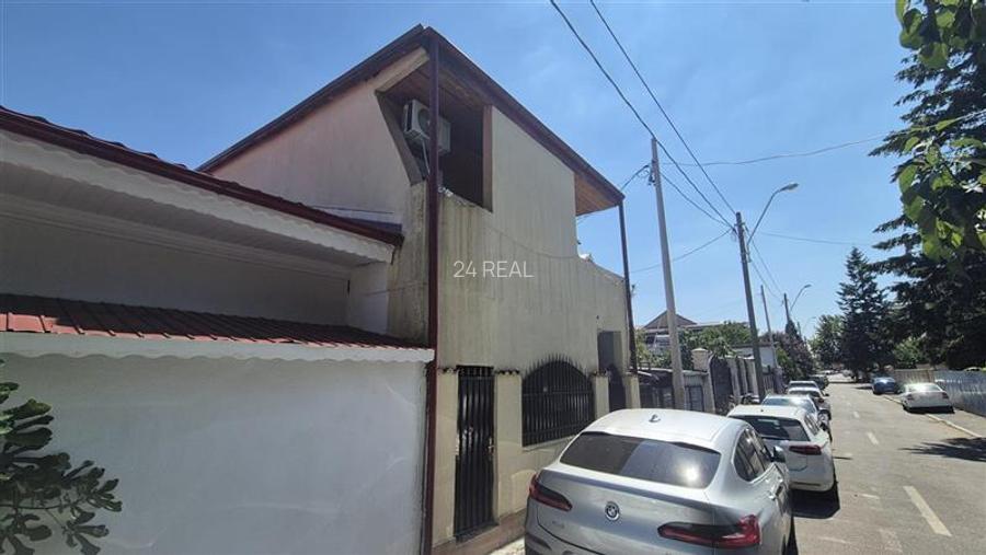 Casa la Pasajul Doamna Ghica - 12