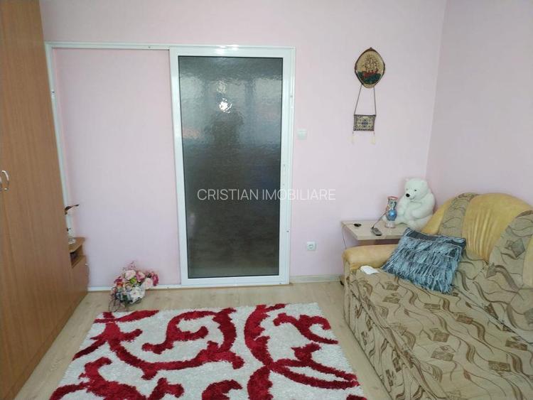 Garsoniera, zona Bariera, mobilata si utilata - 2