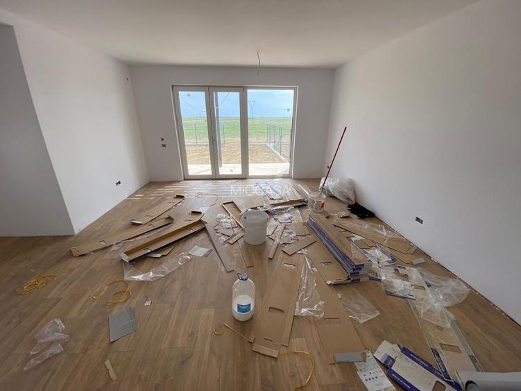 Comision 0%. Duplex spatios. Teren 380 mp. Panouri solare. - 11