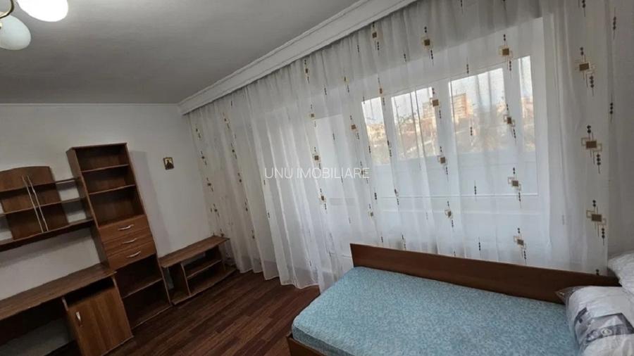 Apartament cu 1 camera - zona Podu Ros - Rond - 6