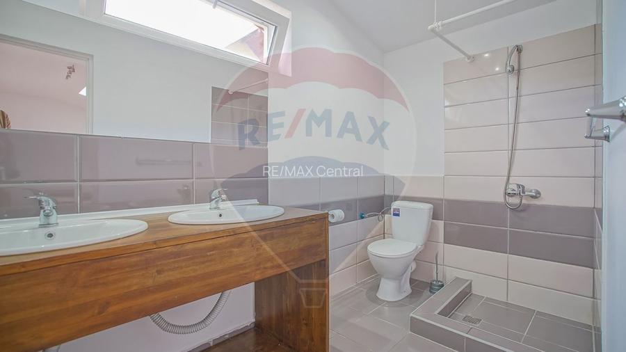 Proprietate versatilă în Brașov – locuință, business sau investiție - 35