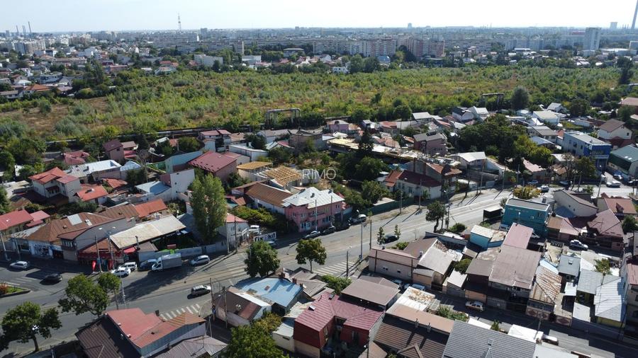 De vanzare apartament de 94MP cu curte de 90 MP - 13