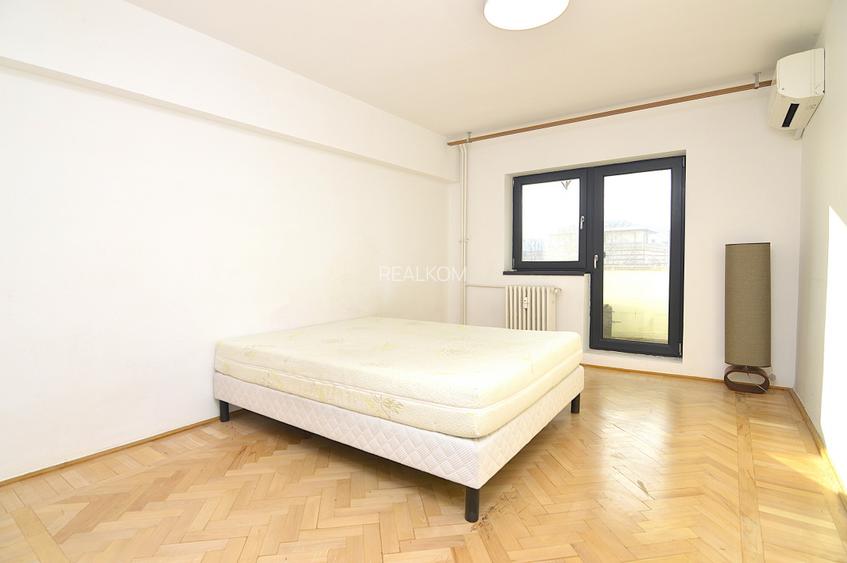 VANZARE APARTAMENT 3 CAMERE UNIRII – RADU VODA - 13