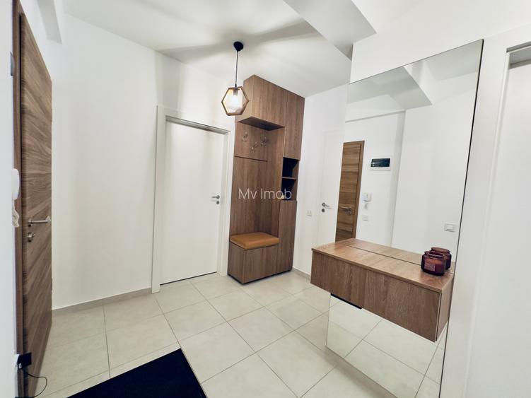 Apartament cu 2 camere,70 mp plus terasa de 20 mp in zona Tractorul - 16