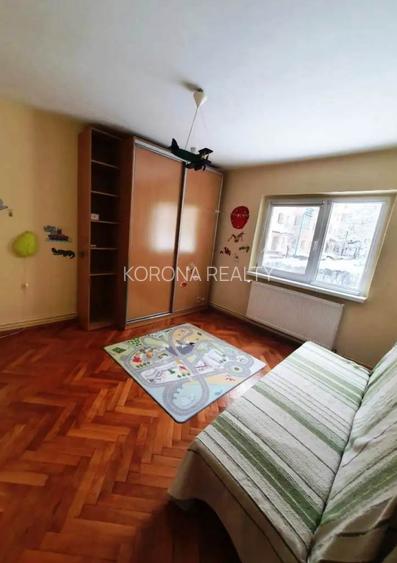 Inchiriem Apartament 3 Camere Mobilat Decomandat Grivitei - 10