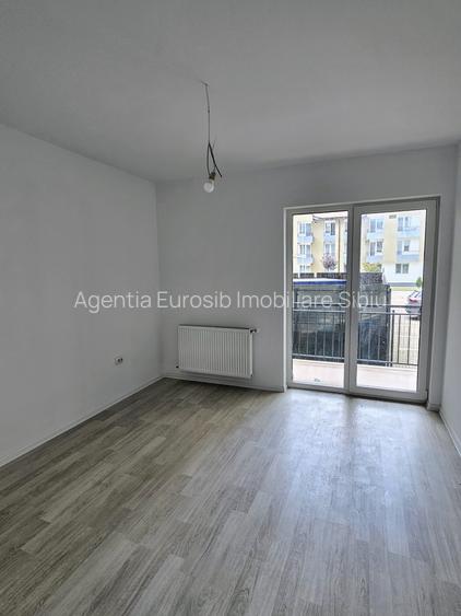 Intabulat - Ap. cu 3 camere 88mp utili, gradina 19 mp, Str. Pictor Brana - 14