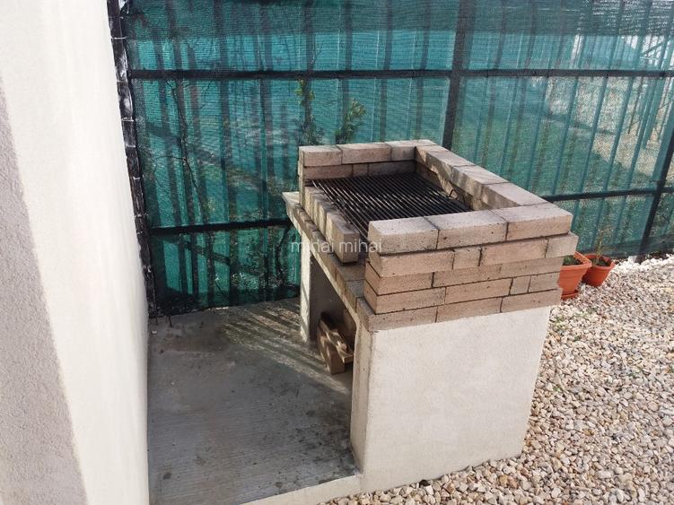 Particular VAND Apartament de vacanță cu curte proprie in MAMAIA NORD (170mp) - 11