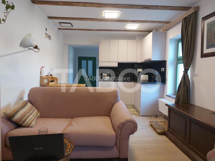 Apartament renovat 105mp 3 camere curte proprie 340mp in acte Cisnadie - 4