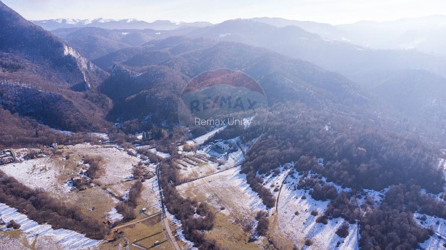 Teren de vanzare  Intravilan 19.341 mp – Cheile Râșnoavei, Parcelabil - 15