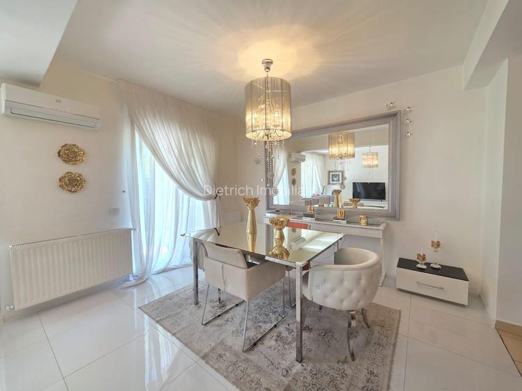 DE VANZARE - 5 CAMERE - VILA PIPERA, CARTIER AZUR - 5