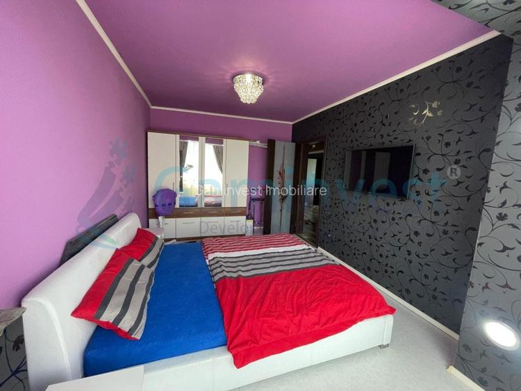 Apartament de vanzare in Oradea, cu 4 camere, 98 mp utili, zona Splaiul Crisanei - 15