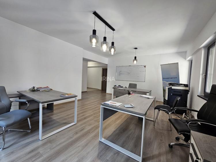 Vanzare apartament 4 camere cu gradina | 2 parcari | bloc 2019 | Victoriei  - 5