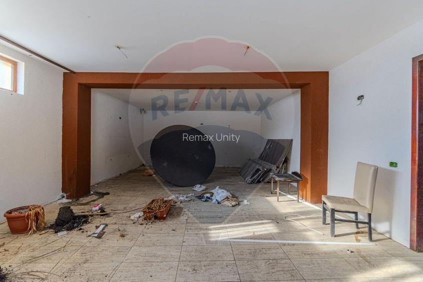 Activ Hotelier SubEvaluat | 18.000 mp construiti | 3 ha teren | BRASOV - 53