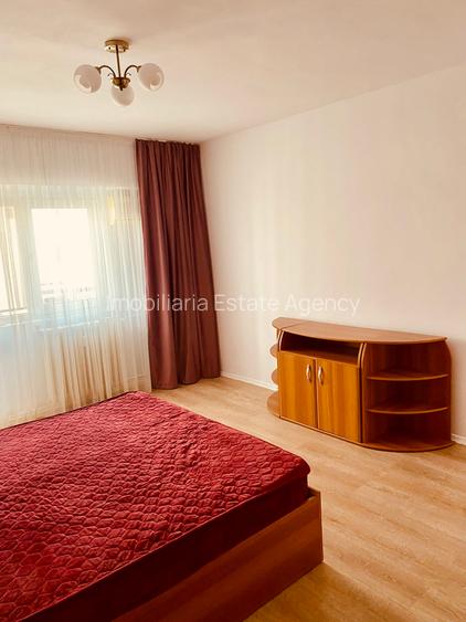 Garsoniera Nerva Traian, 5 minute de metrou, mobilată si utilată complet, libera - 5