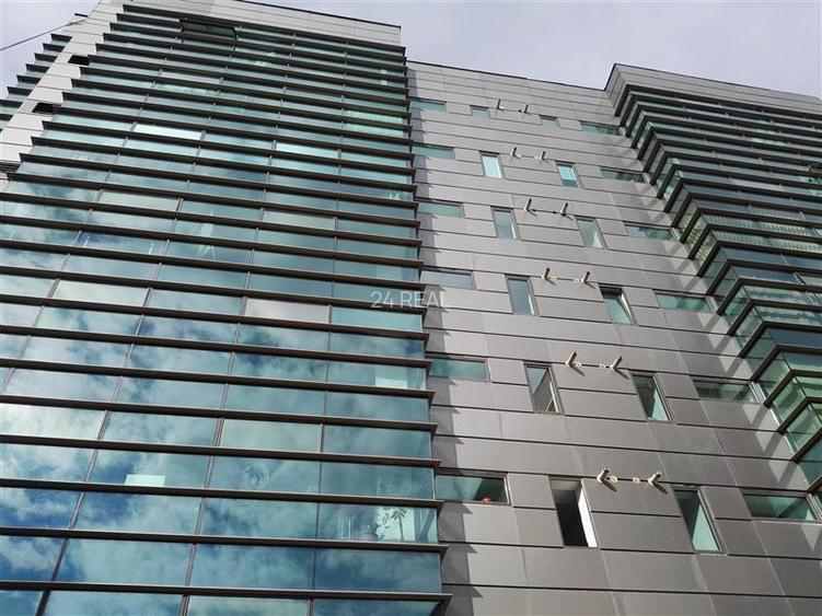 Birouri de inchiriat  de la 120 mp - mentenanta inclusa - 21