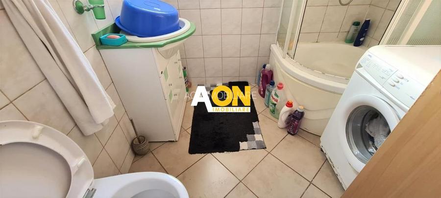 Casa pentru 2 familii, 7 Camere, 2 Garaje, 1500MP Teren - 12