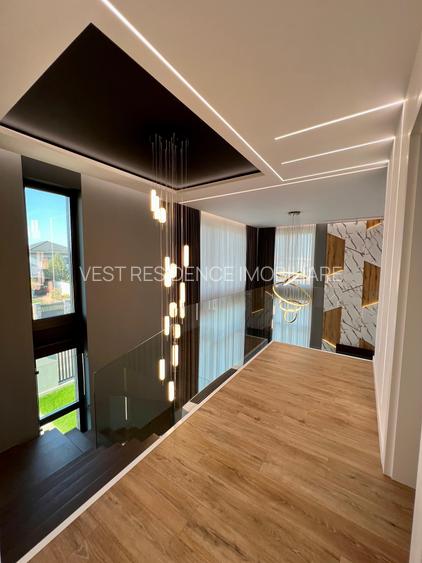 Casa individuala cu 6 camere, zona Parfumului. Comision 0 - 53