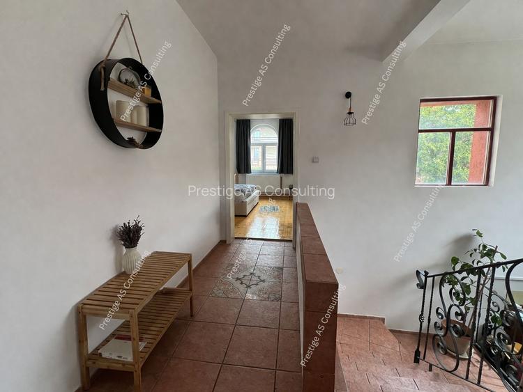 Vila individuala renovata complet | 6 camere | 500 mp teren | Str Jean Monnet - 12