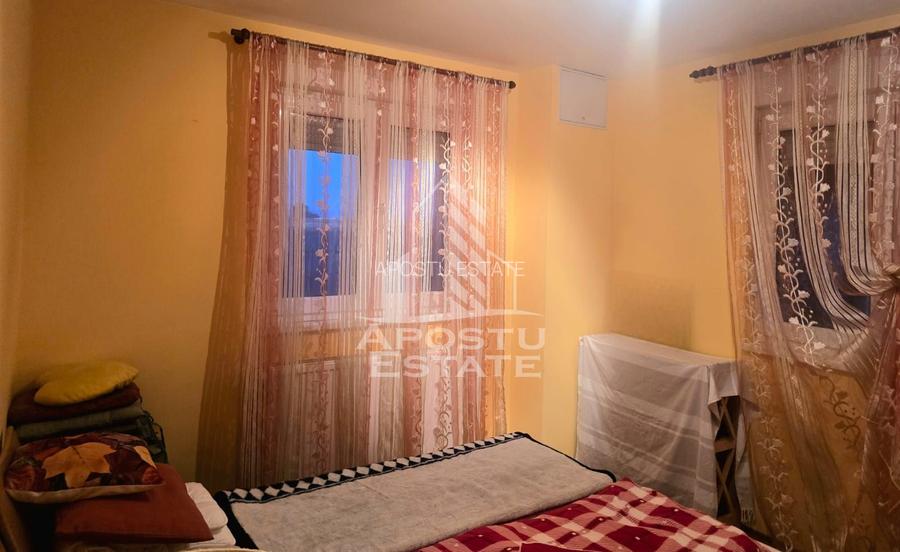 Vilă, de vanzare, la intrare in Macea, ZERO comision - 13