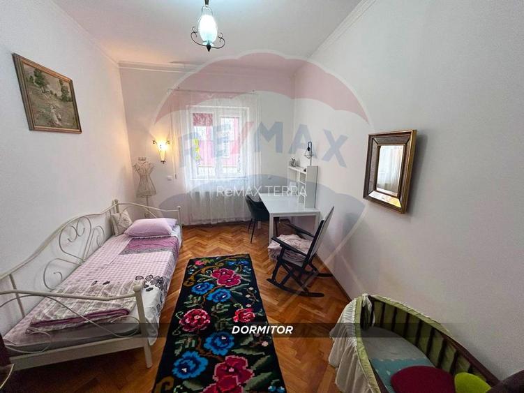 Apartament cu 3 camere de inchiriat-Centru Istoric - 13