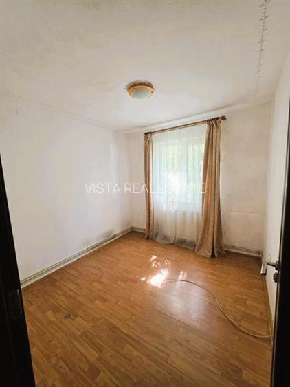 Apartament 2 camere, zona Florilor ,ideal pentru locuit sau investitie - 2