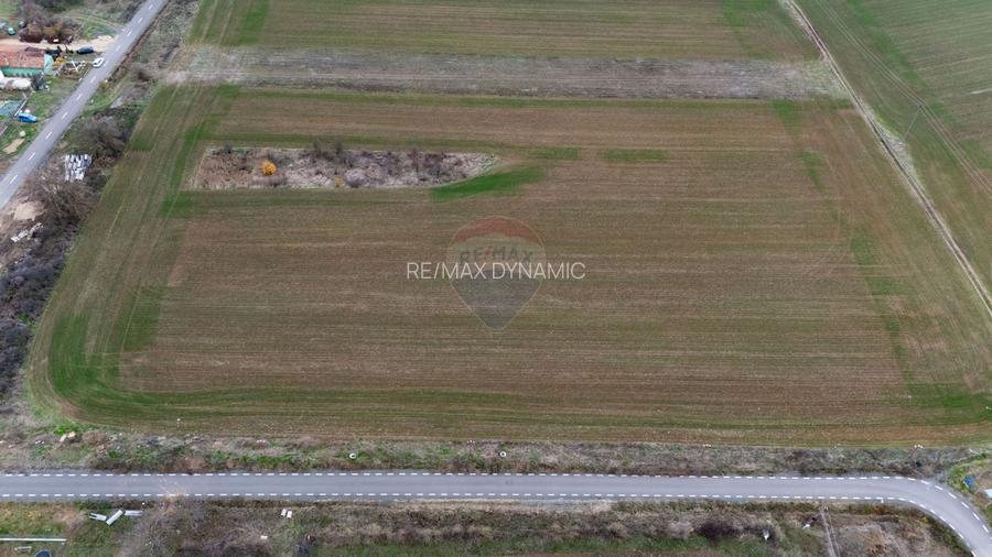 Teren 6,400mp Minis / Strada Traian Fidrich - 3