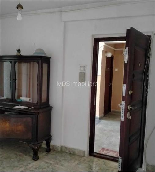 Apartament cu 3 camere linga Medicina - 6