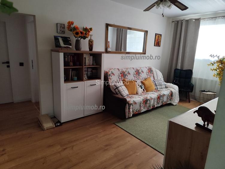 3 Camere Metrou 1 Decembrie - 3