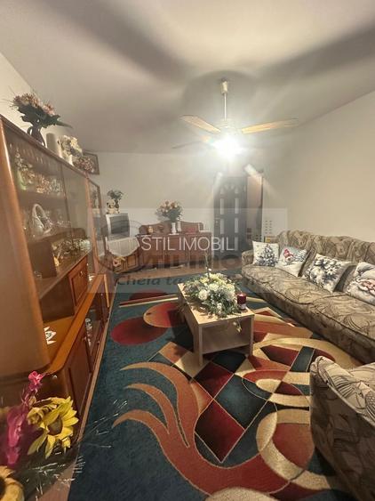APARTAMENT 3 CAMERE DECOMANDAT FRUMOASA  NICOLINA  135000 EURO - 8