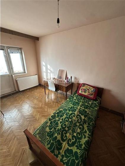 3 camere decomandat cu 2 bai centrala bloc mansardat cu loc de parcare - 5