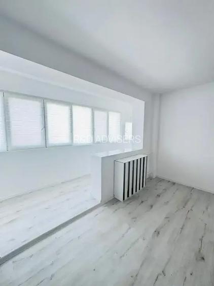 Apartament 3 camere renovat complet – Str. Liviu Rebreanu (Titan) - 7